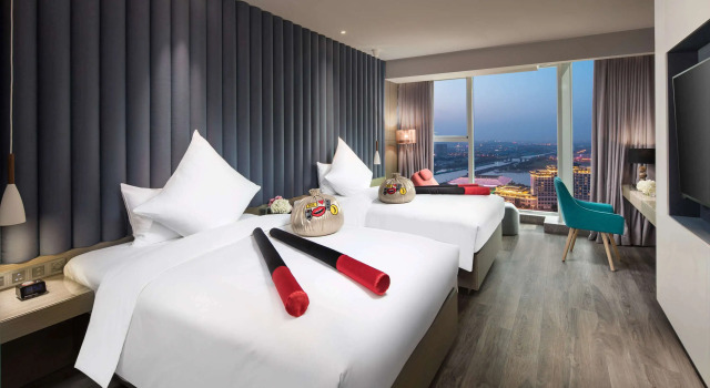 Ramada Encore Yangzhou Universal Financial Town, Book Hotel Hotels in Yangzhou with a Pool, Swimming Pool
