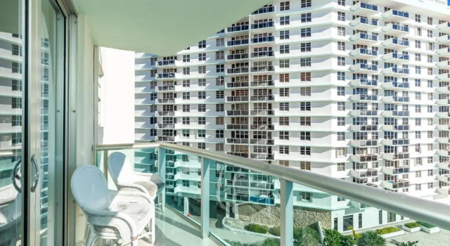 Beachfront 2 bedroom at Tides Hollywood 8th floor, Varaa Hotelli Hotellit Panhandle Florida uima-altaalla, Uima-allas