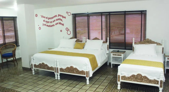 Hotel Mall Santana Del Río, Book Hotel 3-stjernede hoteller i Caldas, 3*