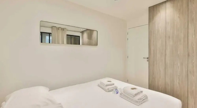 Newly Renovated Appartement Canal de L'ourq, Забронировать Апартаменты/квартира Апартаменты Парижа, рядом с Les Orgues de Flandre, Апартаменты/квартира