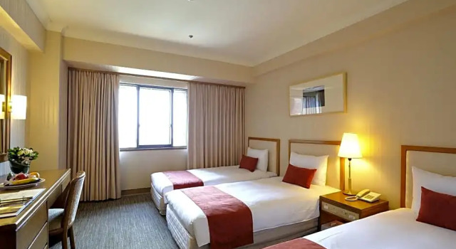Трёхместный номер Standard Hotel Riverview Taipei