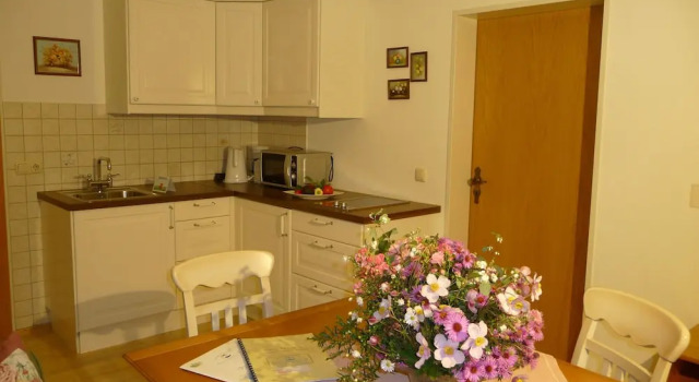 Апартаменты Standard с балконом Der Schlossberghof Marzoll - Landidyll & Naturgarten - vital-sportlich-gesund