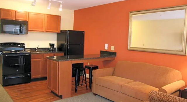 Люкс Standard Affordable Suites Mooresville