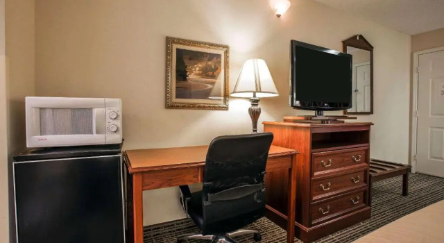Номер Standard Quality Inn Waynesboro