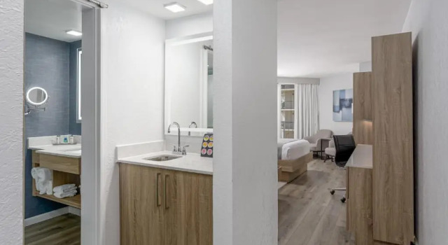 Четырёхместный номер Standard Perdido Beach Resort