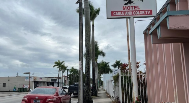 Anhinga Motel Homestead FL, Забронировать Мотель Хомстед Biscayne National Park, рядом с Florida Keys Outlet Marketplace