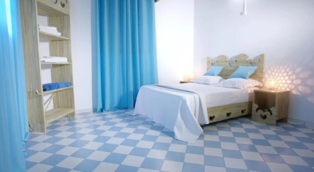 Villa With 5 Bedrooms in St Francois, With Wonderful sea View, Private Pool, Enclosed Garden, Rezerwuj Willa Hotele w Grande-Terre z basenem, Basen