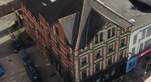 Captivating 1-bed Apartment, Merthyr Tydfil -