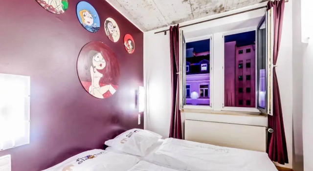 Five Elements Hostel and Capsules Frankfurt, Забронировать Хостел Хостелы Франкфурт-на-Майне, рядом с Peace Research Institute Frankfurt, Хостел