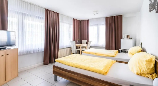 Hotel an der Nordschleife, Prenota Hotel Breidscheid Germania