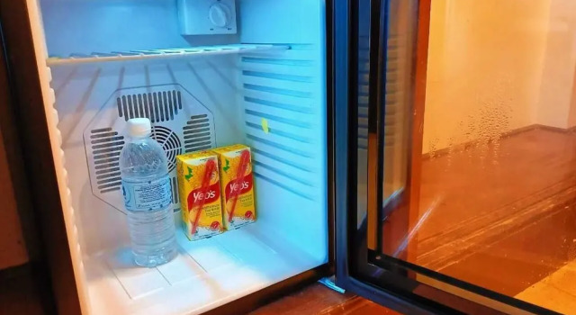 Birinci sınıf oda Putra Brasmana Hotel