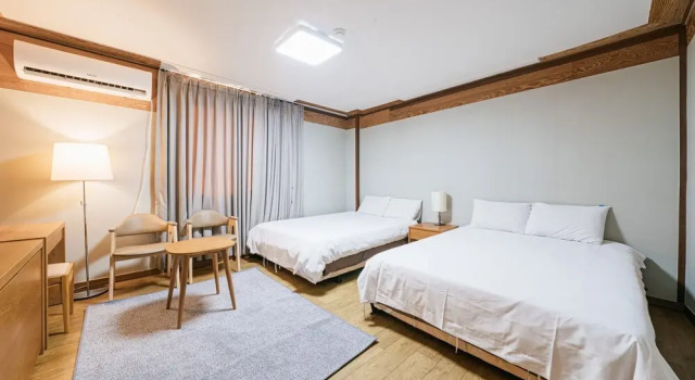 Двухместный семейный номер Standard Jeju Miracle Hotel