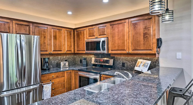 Solitude Mountain Resort Condo at Lift Base!, Varaa Lomakeskus Solitude 