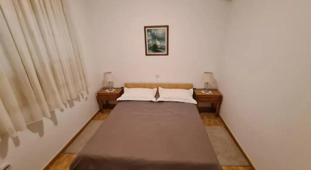 Apartments Srzic NO1, Rezerwuj Apartament Hotele w Split-Dalmatia County z parkingiem, Parking