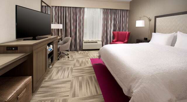 Hampton Inn Louisville East Hurstbourne, Book Hotel Louisville Louisville Metropolitan Area