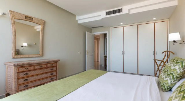 Апартаменты с 2 комнатами с видом на море Holiday Club Jardin Amadores