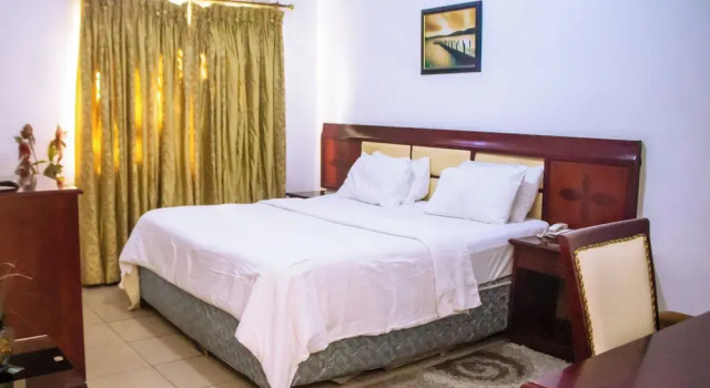Goldstone Luxury Hotel, Rezervați Hotel Port Harcourt 