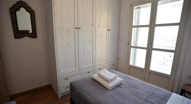 Zoe apartment, Book Apartment Hotels in Central Greece with Parking, Parking