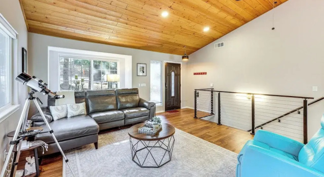 Swim, Hike, Ski & Unwind: Lake Arrowhead Retreat!, Забронировать Дом для отпуска Виллы Лейк-Эрроухэд, Вилла
