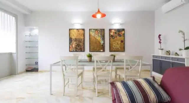 Regina Giovanna Flat, Book Hotel Città Studi Milan