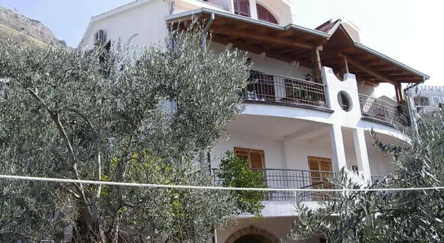 Guest house Živković, Забронировать Гостевой дом Гостевые дома Свети-Стефан, рядом с Пляж Свети Стефан, Гостевой дом