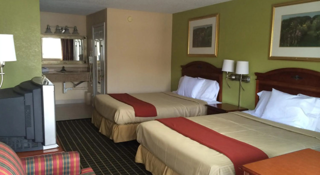 Newport News Inn, Varaa Hotelli Hotellit Minnesota pysäköinnillä, Pysäköinti