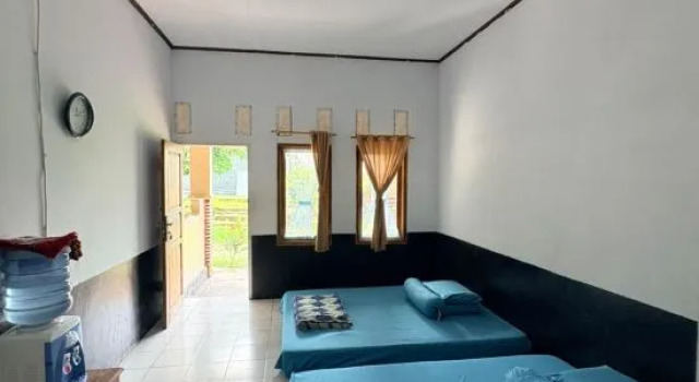 Cozzy Homestay Rain