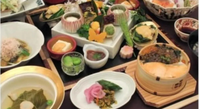 Kakunodate Sanso Wabizakura