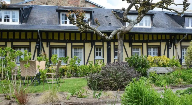 Logis Hôtel de la Croix d'Or