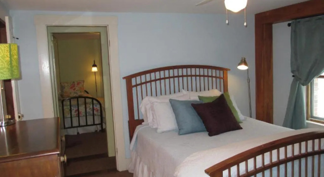 Семейный люкс Follansbee Inn