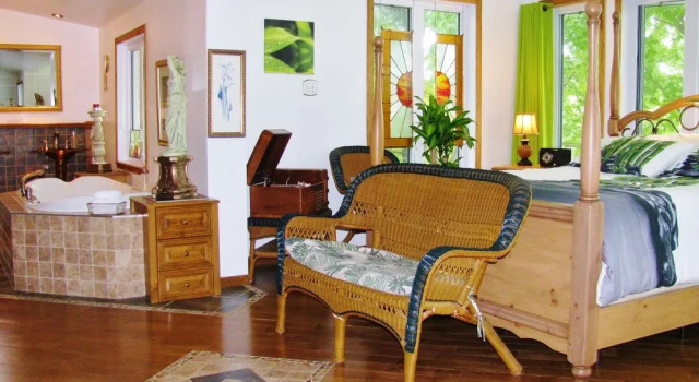 Villa Rivière Montréal VIP, Varaa Villa Mökit kohteessa Repentigny, Mökki