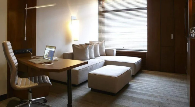Двухместный люкс The Classic Le Germain Hotel Toronto