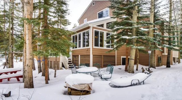 Spacious Frisco Retreat w/ Private Hot Tub!