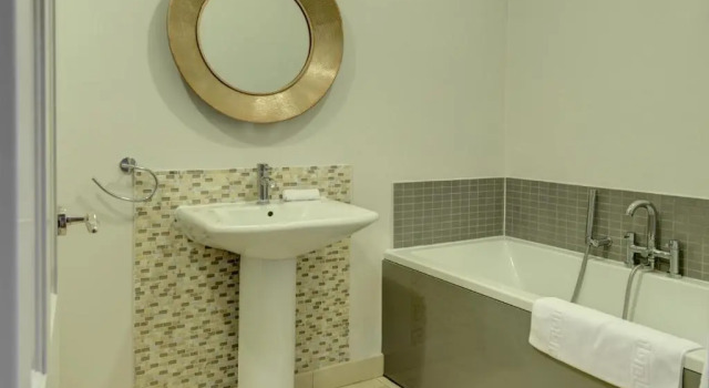 Апартаменты 7 Lansdown - By Luxury Apartments