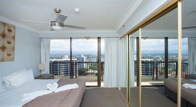 Long Beach Private Apartments, Забронировать Апартаменты/квартира Серферс-Парадайс Голд-Кост, рядом с LAN SPA