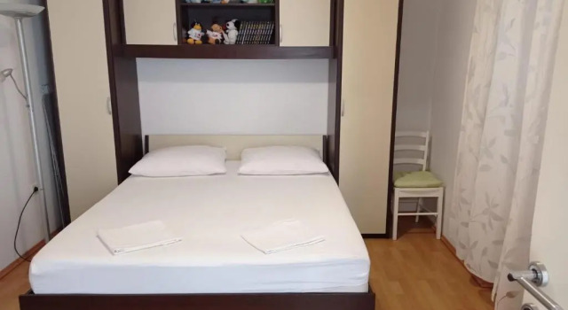 Apartment Perica - 10 m from sea, Prenota Appartamento Brac Island Omiš