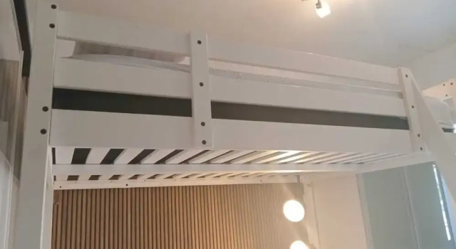 Mini House 25M2, 预订 迷你酒店 巴塞罗那 巴塞罗那省