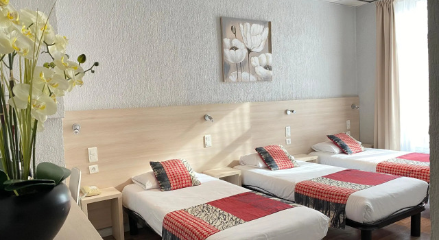 Трёхместный номер Standard Hôtel Helvétique