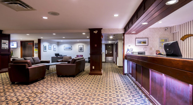 Sinbad's Hotel & Suites