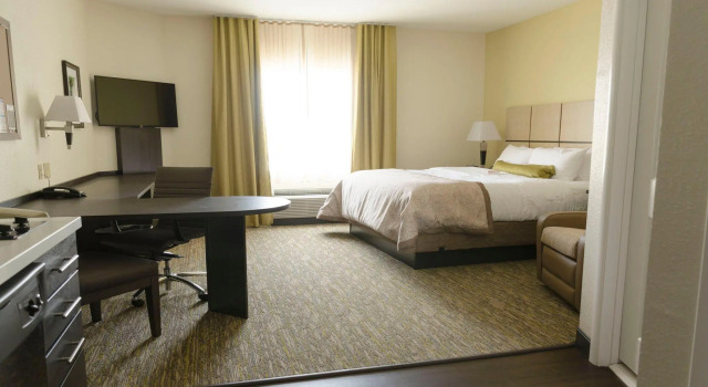 Двухместный люкс c 1 комнатой Candlewood Suites Memphis - Southaven by IHG