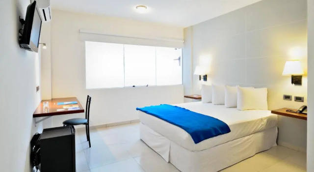 Двухместный номер Standard Hotel LP Santa Cruz Centro