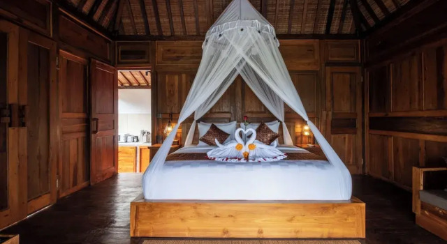 Embun Pagi Wooden Private Villas Ubud, Book Villa Hoteller i Gianyar med parkering, Parkering