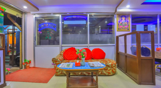 OYO 656 Hotel Shree Guru