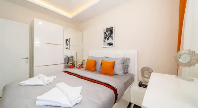Pleasant Flat near Beach with Balcony in Alanya, Забронировать Отель Алания 
