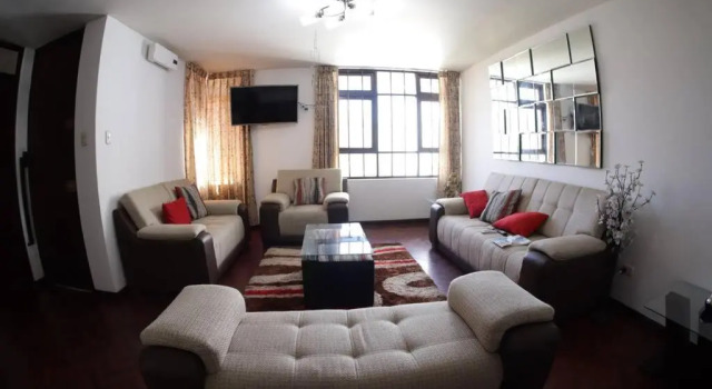 Casa Privada Completa con 4 Habitaciones, Prenota Hotel Hotel a Arequipa con parcheggio, Parcheggio