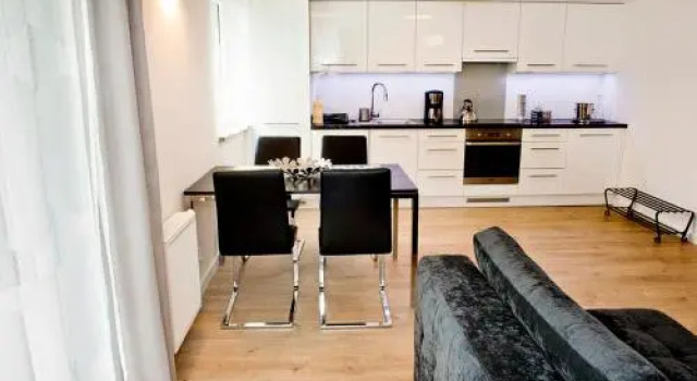 Apartamenty Polanica MyWeek, Забронировать Апартаменты/квартира Отели Поляница-Здруй с парковкой, рядом с Polanica Zdroj Train Station, Парковка