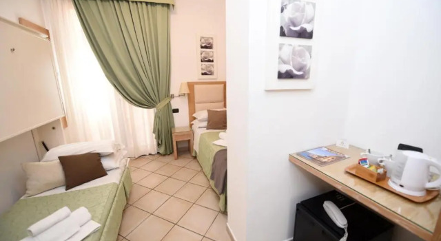 Одноместный номер Hotel Sorrento City
