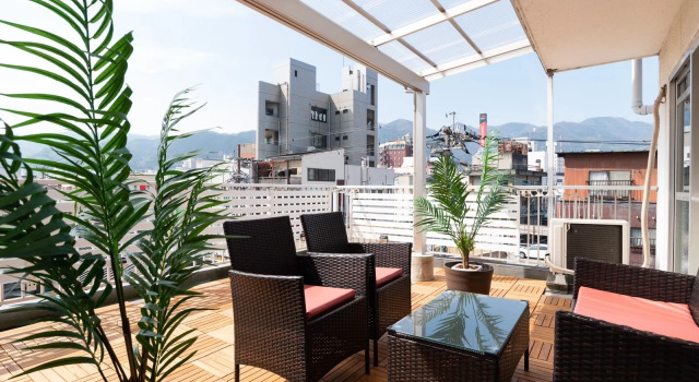 Clover rooms 406, Rezerwuj Hotel Beppu 
