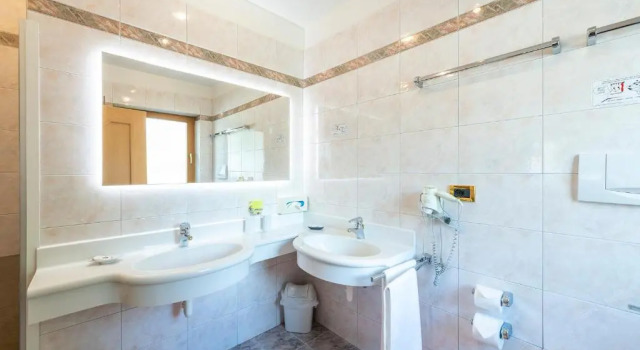 Полулюкс Hotel Moserhof
