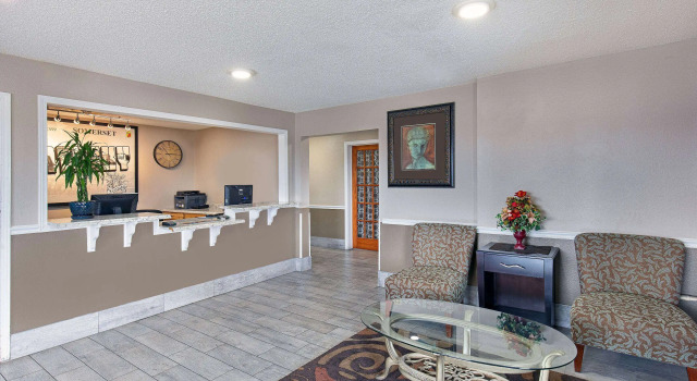 Super 8 by Wyndham Somerset, Buchen Sie Hotel Somerset Kentucky